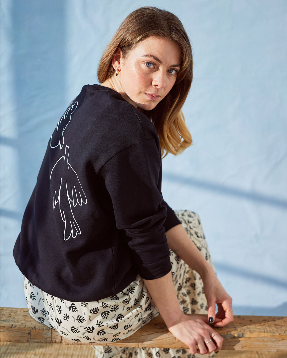 Love Doves Embroidered Sweatshirt