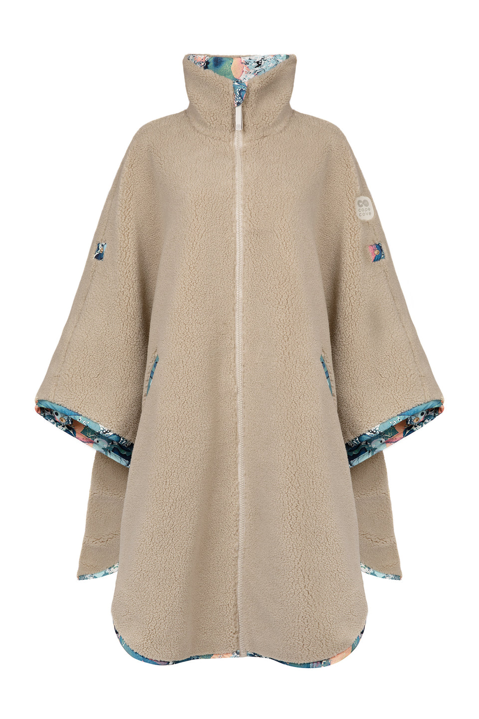 The Reversible Scallop Changing Cape